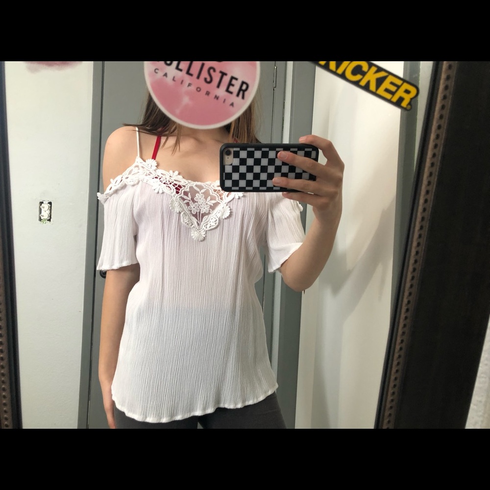 white fancy tee shirt 🤩